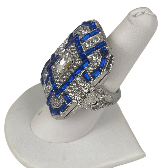 Art Deco Style Silver & Blue Statement Ring With Crystal Accents - Picture 3 of 11